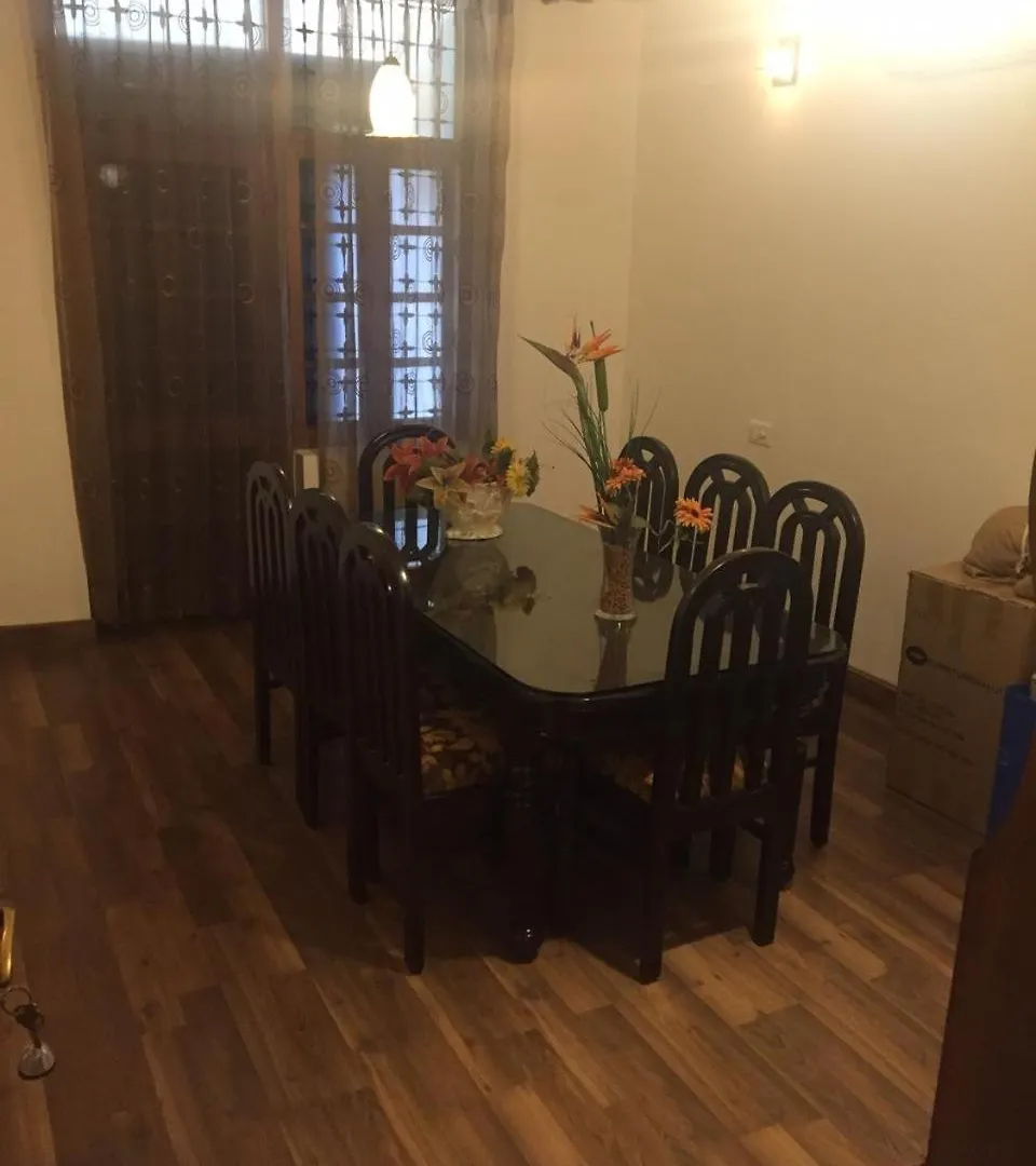 Villa Magestic Mansion Gurgaon Ferienhaus